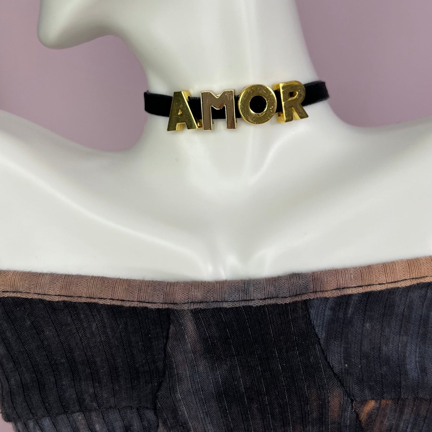 AMOR - Choker Necklace
