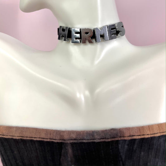 H - Choker Necklace